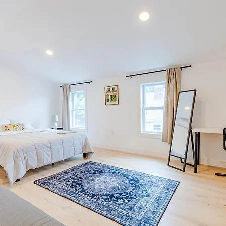 Homestay 154r Newley Renovated Sunny Spacious Quite In Brighton *