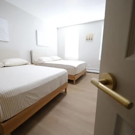 Apartment Nomadiq - Walk To Airport, 5 Min To Downtown 01 *
