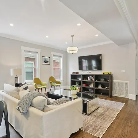 Contemporary Duplex Near The T
