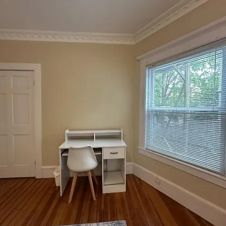 -no65- Fancy In A House - Steps To College & Line At Brighton Homestay Boston
