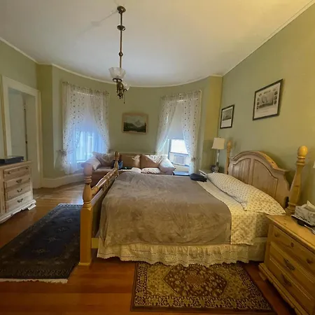 Homestay Fenway Park Brownstone