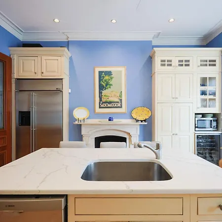 Holiday home Brownstone Stay, Includes Parking *