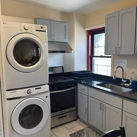 -no3a- Private In A Cozy - Steps To T Orange Line & Medical Center - South End Near Downtown Homestay