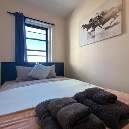 -no3b- Private In A Cozy - Steps To T Orange Line & Medical Center - South End Near Downtown *