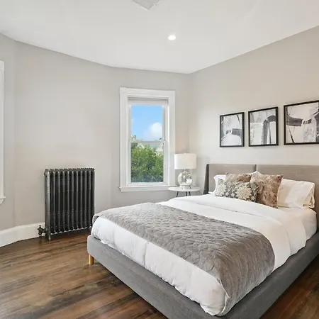 Contemporary Duplex Near The T