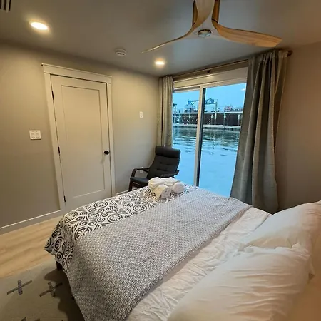 The Wave Holiday home