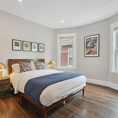 Contemporary Duplex Near The T *