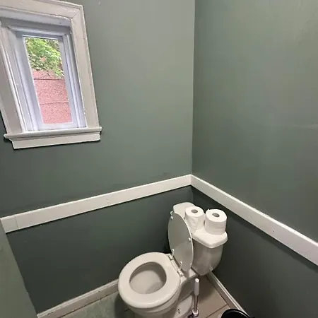 Guest house -no66- Fancy In A House - 2 Beds - Steps To College & Line At Brighton
