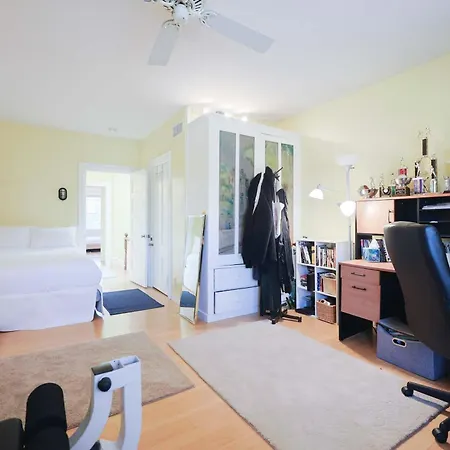 Brownstone Stay, Includes Parking Boston
