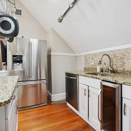 Contemporary Duplex Near The T Boston