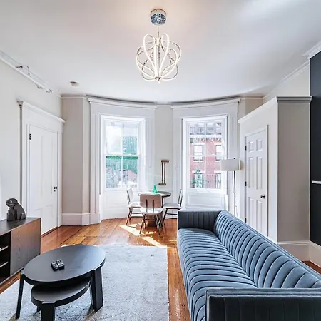 Beacon Luxury Apartment