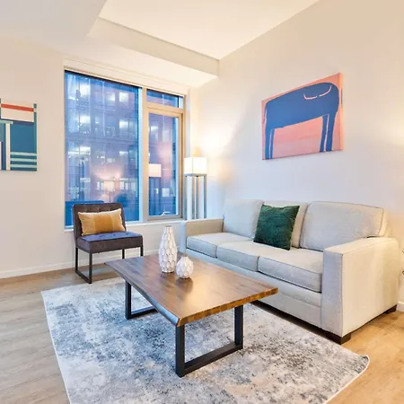 Modern In Seaport With Gym *