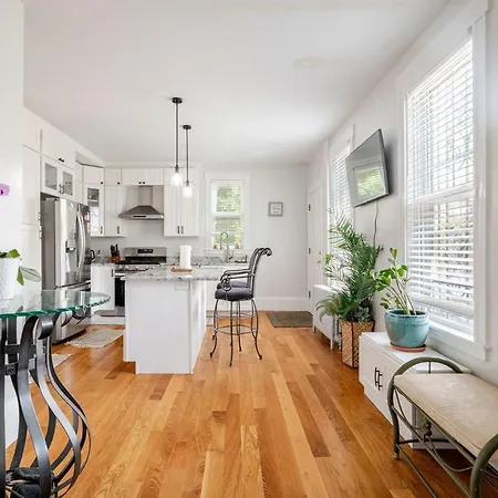 Apartment Beautiful Victorian House Boston
