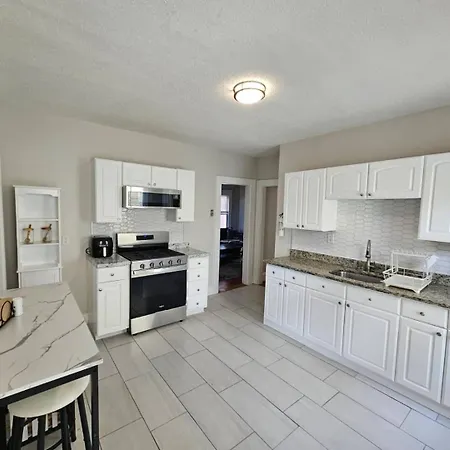 Apartment Stylish 3br King Bed Ideal For Professionals Boston