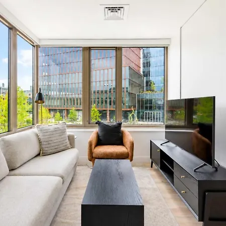 Luxury Near Harvard *
