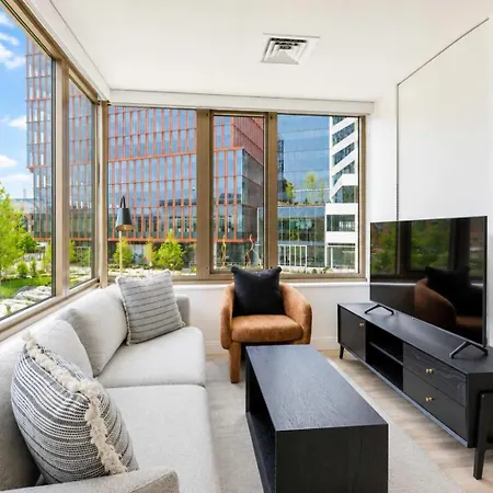 Luxury Near Harvard Business & Gym * Boston