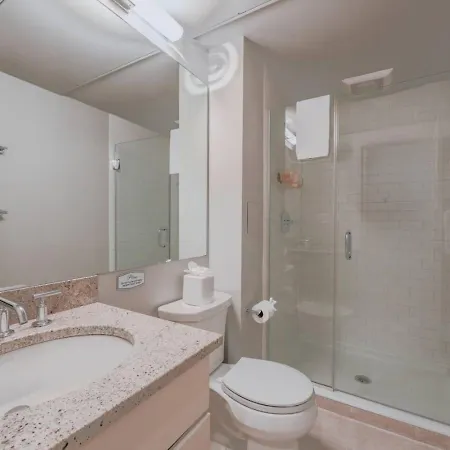 Spacious 1bed 1bath In Back Bay Apartment