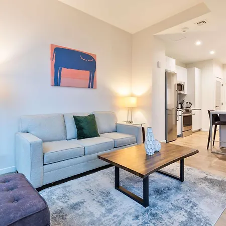 Modern In Seaport With Gym