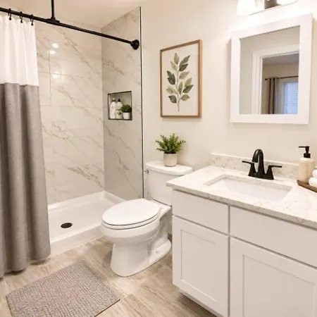A New 3 Bedroom 4 Beds 2 Bath, 3 Apartment