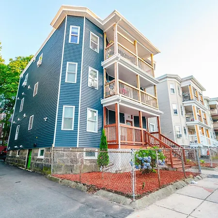 Family Retreat 4br - Near Redline & 5mins To Franklin Park Zoo - Free Parking 27 Apartment