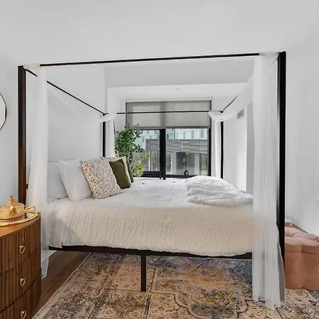 2-bedroom Lux In Seaport Next To Convention Center Apartment *