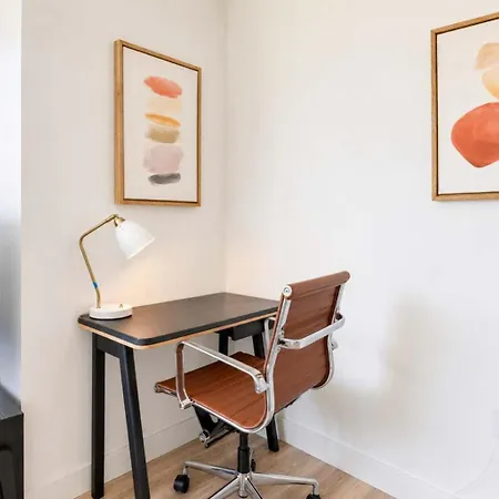 Apartment Luxury Near Harvard Business & Gym Boston