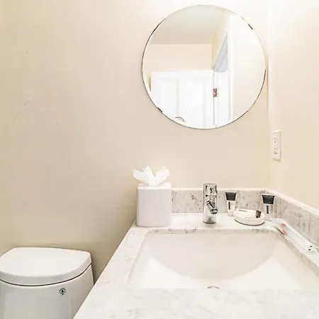 Beacon Luxury Apartment *