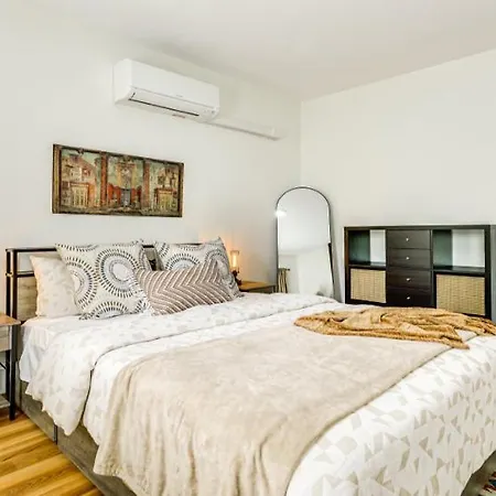 4bed - Location - Pets Ok Apartment