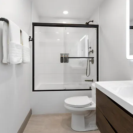 North End 2br Prime Location Apartment