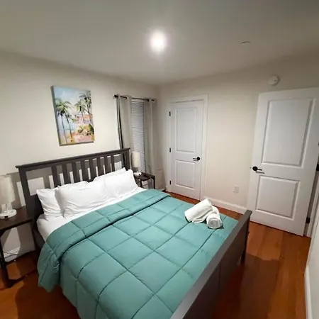A New 3 Bedroom 4 Beds 2 Bath, 2 * Boston