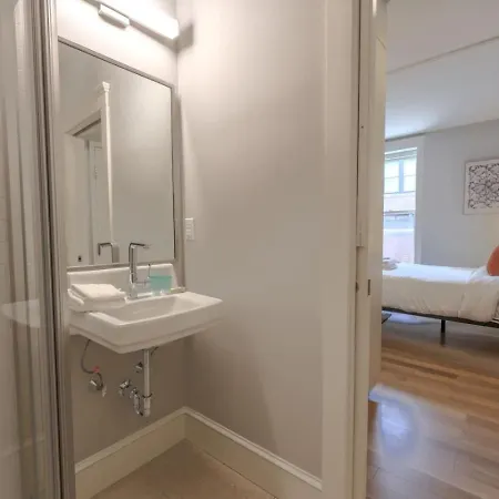 Apartment Stunning On Newbury St Boston