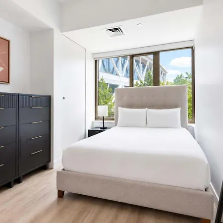 Apartment Luxury Near Harvard Business & Gym