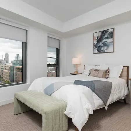 Cozy 2br Near Harvard With Gym Golf & Work Space Apartment *