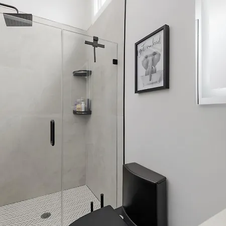 Bright And Spacious 3br Apt, Gated 2 Car Parking * Boston