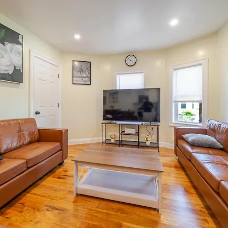 Apartment Family Retreat 4br - Near Redline & 5mins To Franklin Park Zoo - Free Parking 27