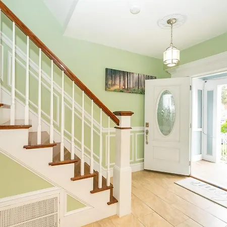 Spacious 5br Single House Near Bostonfree Parking 47 Boston