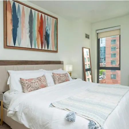 Apartment 2br Den Fenway Walk To Bu Longwood Red Sox