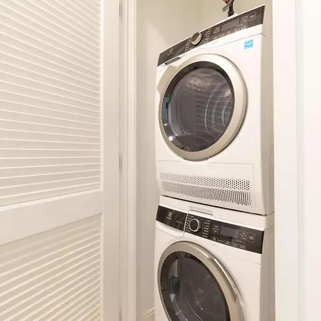 Luxury Near Harvard Apartment