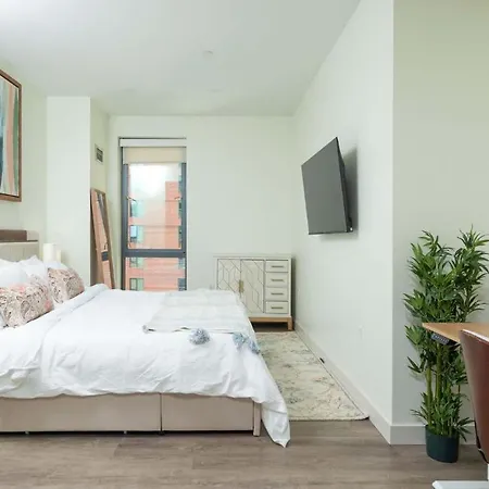Apartment 2br Den Fenway Walk To Bu Longwood Red Sox *