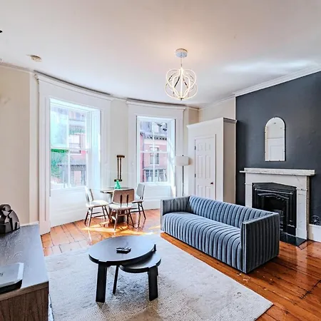 Beacon Luxury Apartment Boston