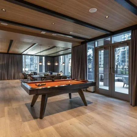 Modern In Seaport With Gym Boston