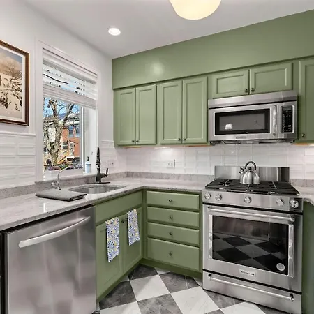 Apartment South End Historic Rowhouse - World Cup *