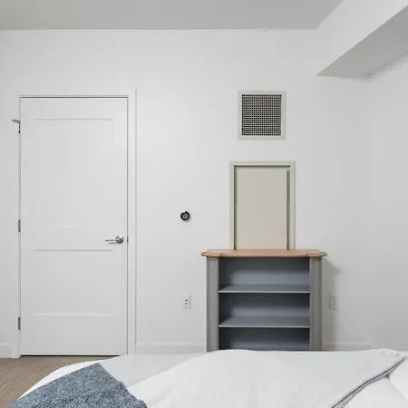 Apartment Cozy 2br Near Harvard With Gym Golf & Work Space *
