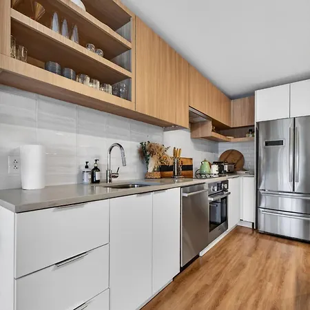 Apartment 2-bedroom Lux In Seaport Next To Convention Center