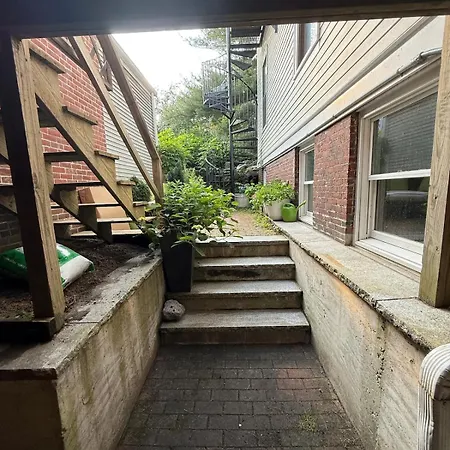 Charlestown With Private Patio Apartment *