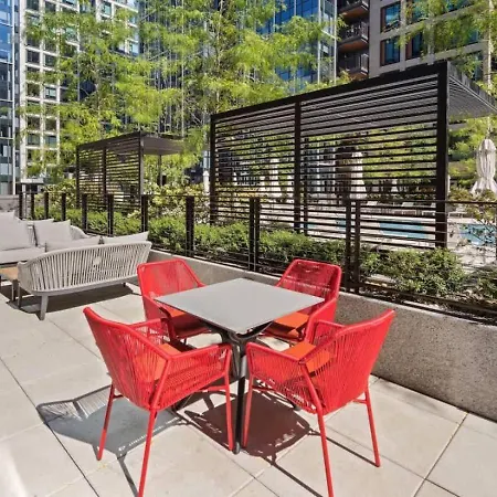 Modern In Seaport With Gym *