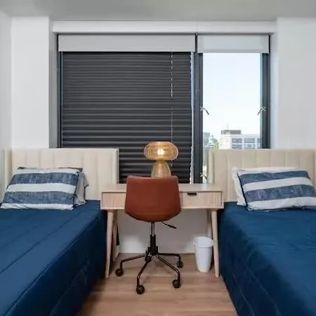 2br Pool Views Near Public Garden * Boston
