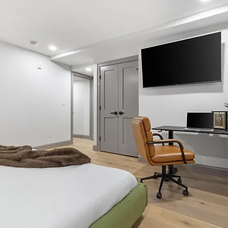 North End 2br Prime Location *