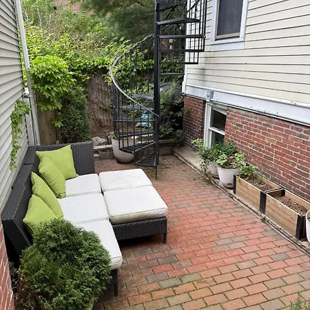 Charlestown With Private Patio Apartment Boston