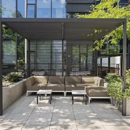 Modern In Seaport With Gym Apartment